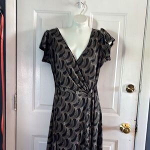 Max Studio Black and Gray Flutter Sleeve Wrap Dress Sz M
